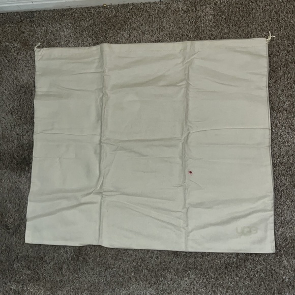 UGG Purse - Picture 4 of 4